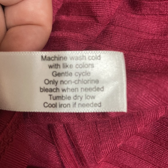 Lane Bryant Cap-Sleeve Twist-Neck Bodycon Wine Dress Size 22/24 - Picture 12 of 14